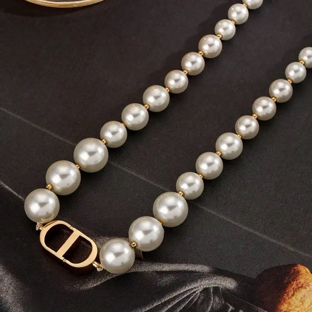 Pearl adjustable choker 14 K gold CD charm statement piece